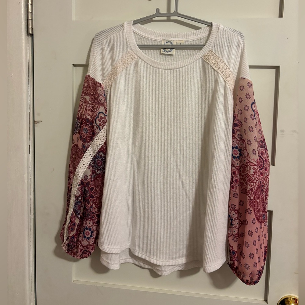 White Blouce with floral sleeve detail